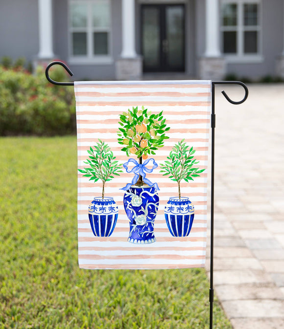 Triple Topiary Garden Flag
