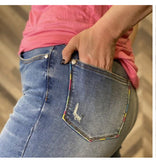 Judy Blue Embroidered Pocket Jeans